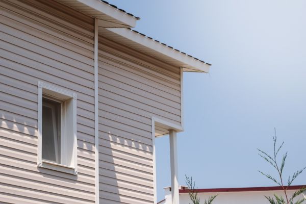 Grow your Vinyl Siding Hole Repair business